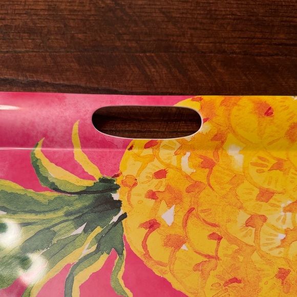 Pineapple Bowl & Pineapple Serving Tray, Medium Melamine Bowl & Large Tray Set - Picture 14 of 15